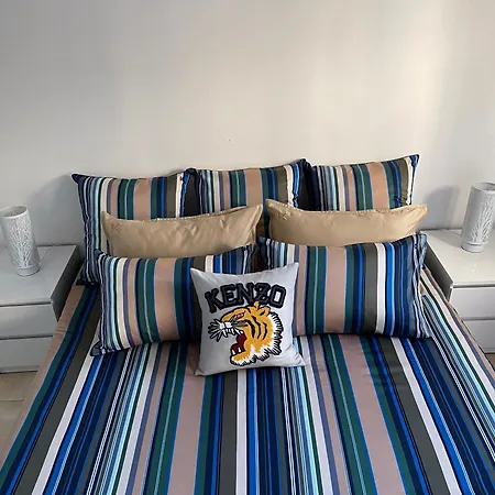 Holiday home Climatisee Piscine 3 A 800m Antibes