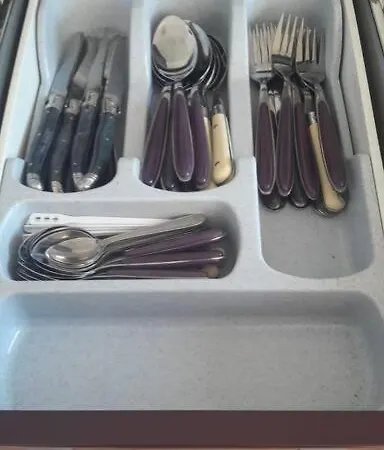 Climatisée Piscine 3 à 800m Antibes